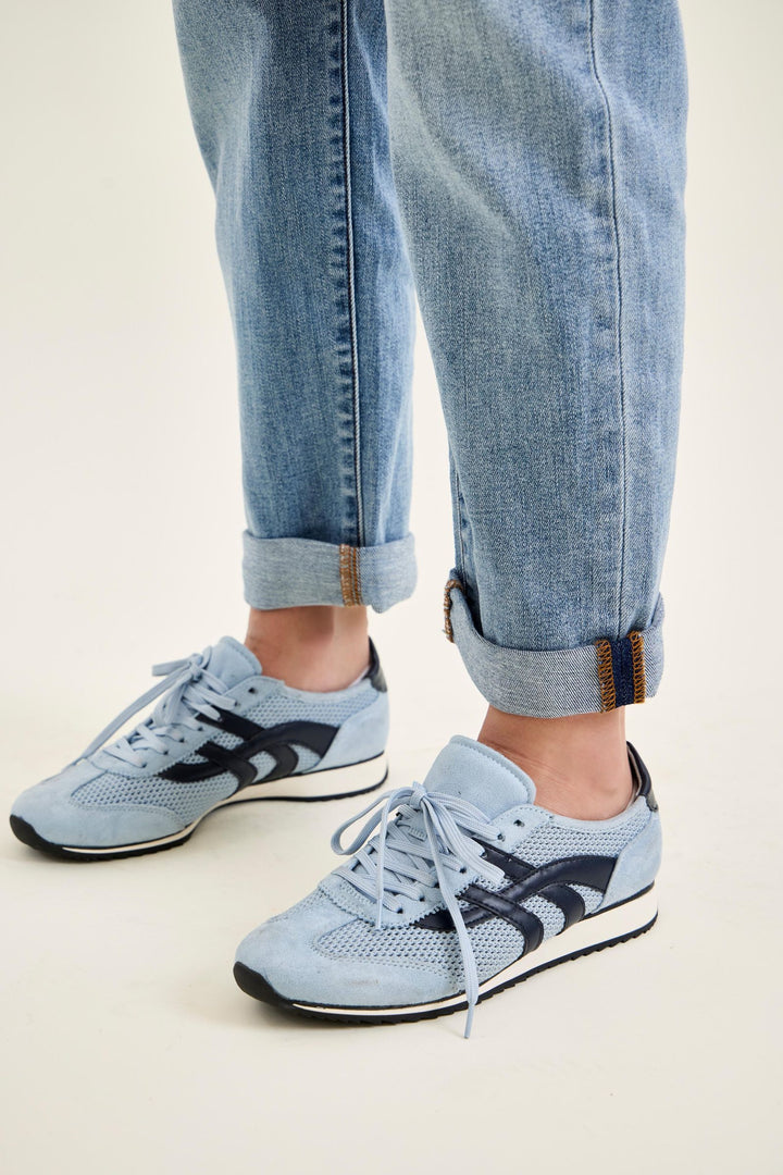 Judy Blue Maribel Mid Rise Boyfriend Jeans