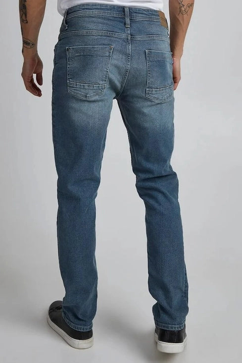 Aaron Slim Straight Jeans