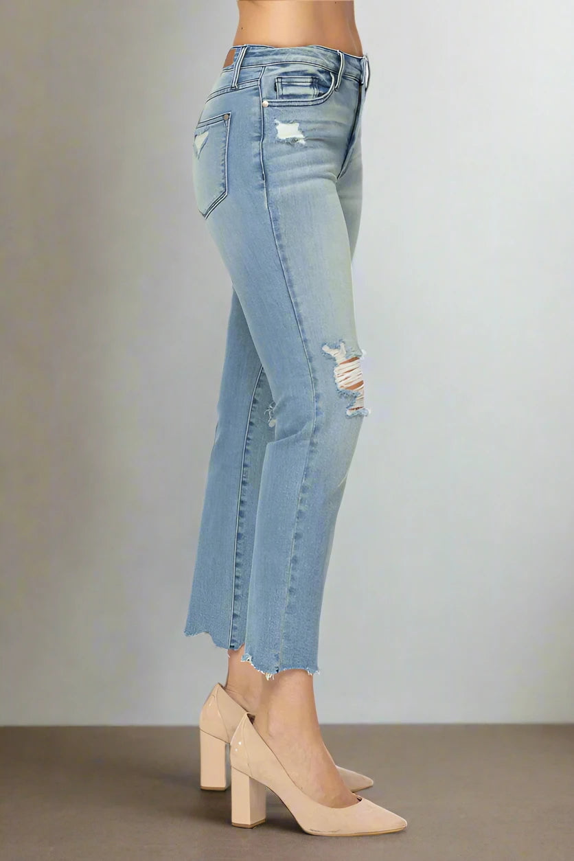 Judy Blue Burnice Cropped Straight Leg