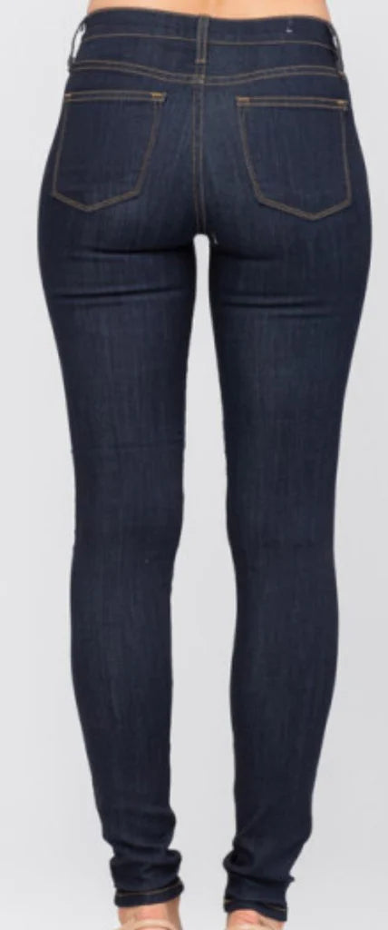Judy Blue Stretchy & Comfortable Skinny